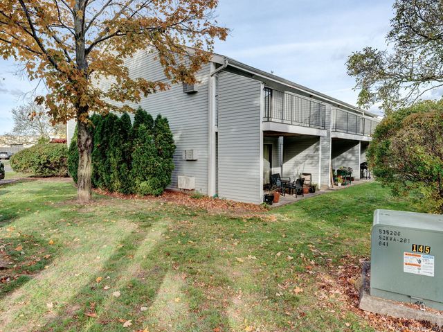 105 Florence Road 2B, Branford, CT 06405