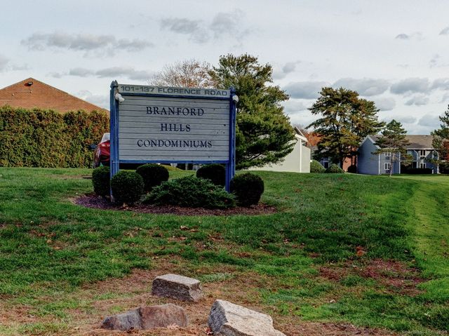105 Florence Road 2B, Branford, CT 06405