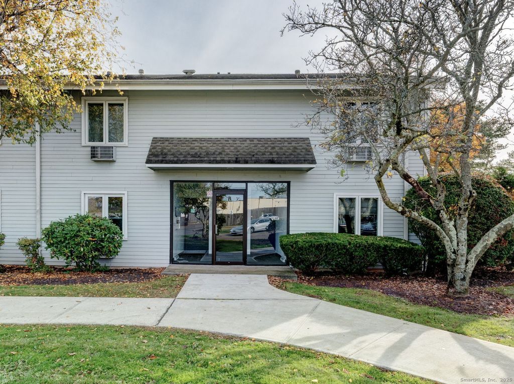 105 Florence Road 2B, Branford, CT 06405