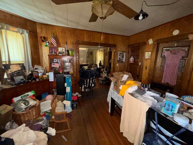 233-235 White St, Springfield, MA 01108