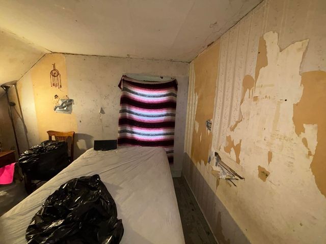 233-235 White St, Springfield, MA 01108
