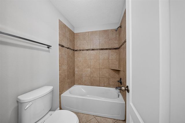 11430 Overland Trail Drive, Richmond, TX 77406