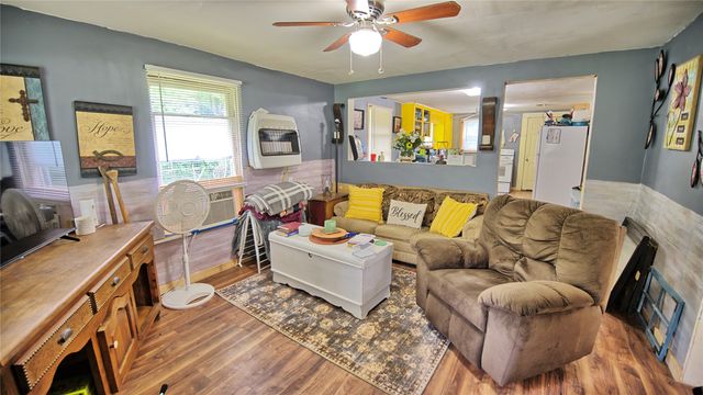 8540 Dixie School Road, Nocona, TX 76255
