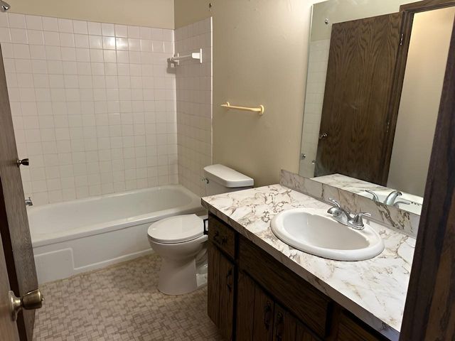 6116 64th Avenue N 0, Brooklyn Park, MN 55429