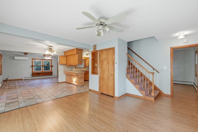 38 Plummer Park, Northbridge, MA 01588