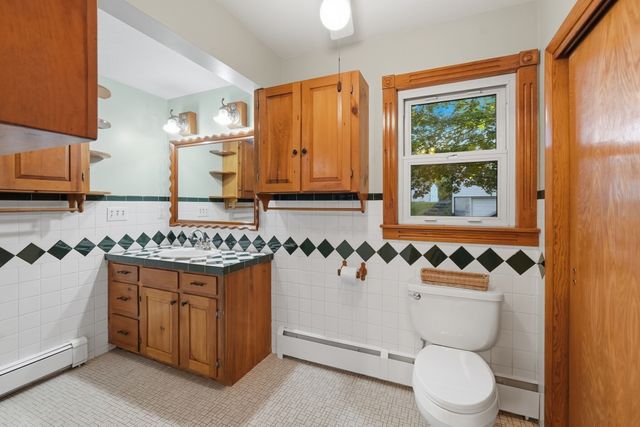 38 Plummer Park, Northbridge, MA 01588