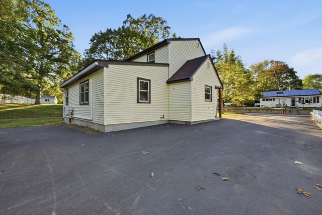 38 Plummer Park, Northbridge, MA 01588