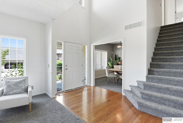 17323 Franklin Drive, Omaha, NE 68118