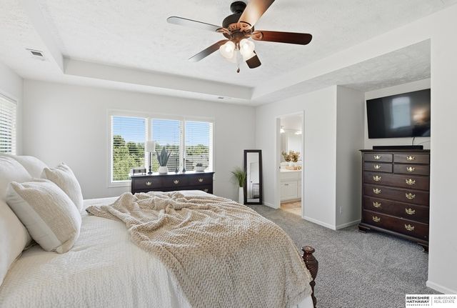 17323 Franklin Drive, Omaha, NE 68118
