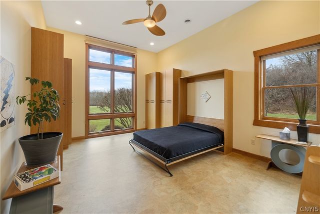 6687 Beach Road, Camillus, NY 13209