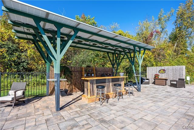 6687 Beach Road, Camillus, NY 13209