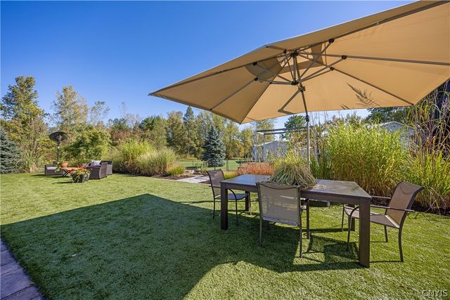 6687 Beach Road, Camillus, NY 13209