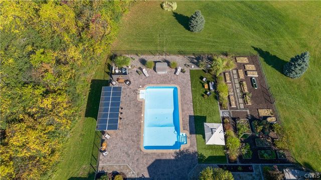 6687 Beach Road, Camillus, NY 13209