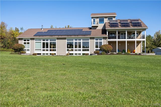 6687 Beach Road, Camillus, NY 13209