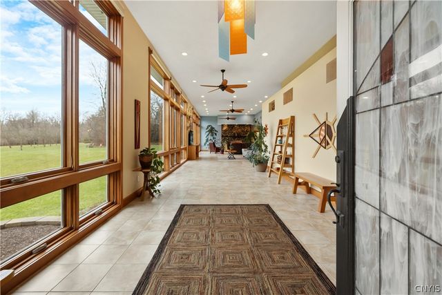 6687 Beach Road, Camillus, NY 13209