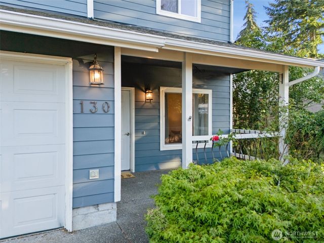 130 E Warbler Court, Allyn, WA 98524