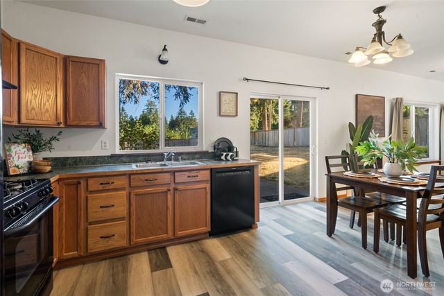 130 E Warbler Court, Allyn, WA 98524