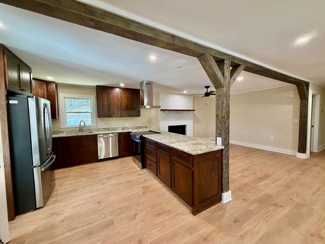 51 Lakeview Circle, Morganton, GA 30560