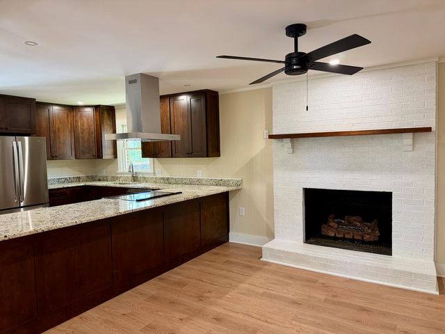51 Lakeview Circle, Morganton, GA 30560