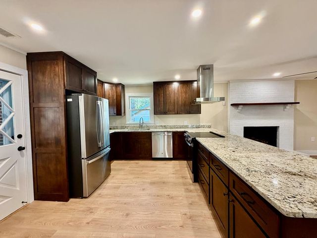 51 Lakeview Circle, Morganton, GA 30560
