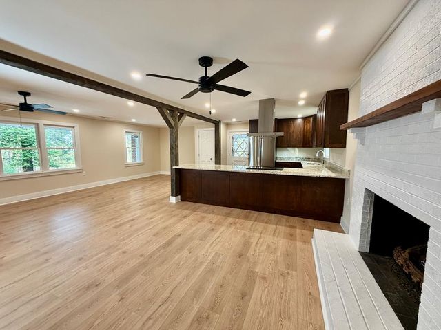 51 Lakeview Circle, Morganton, GA 30560