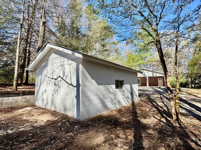 51 Lakeview Circle, Morganton, GA 30560