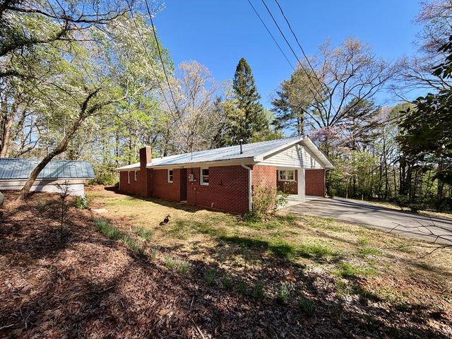 51 Lakeview Circle, Morganton, GA 30560