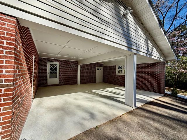 51 Lakeview Circle, Morganton, GA 30560