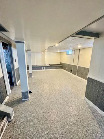 24442 Union Street, Dearborn, MI 48124