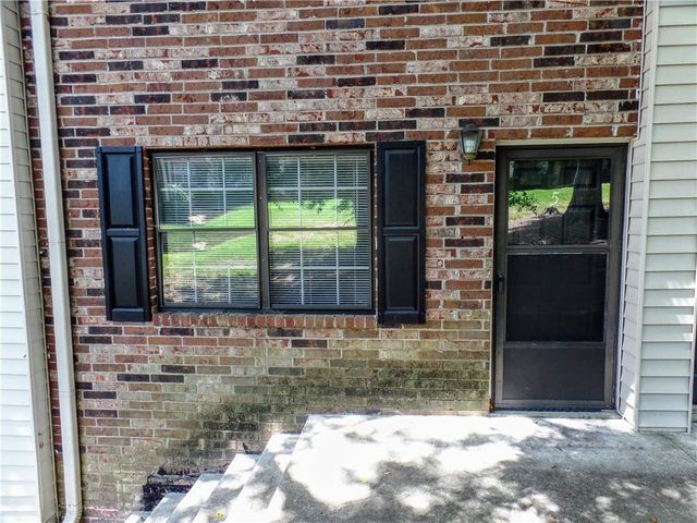 1235 Riverside Drive F-5, Gainesville, GA 30501