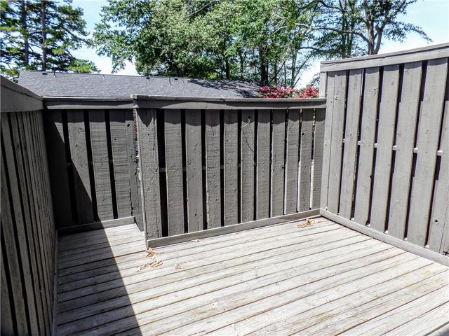 1235 Riverside Drive F-5, Gainesville, GA 30501