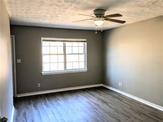 1235 Riverside Drive F-5, Gainesville, GA 30501