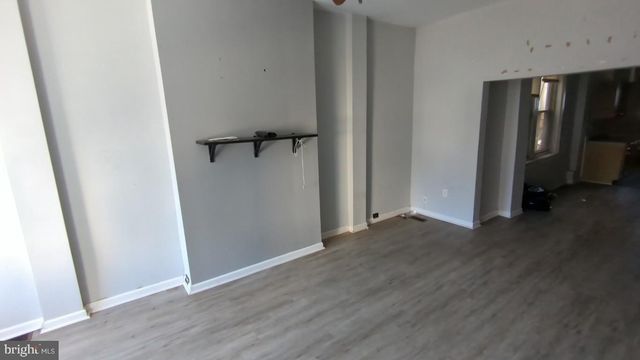 2144 NATRONA, Philadelphia, PA 19121