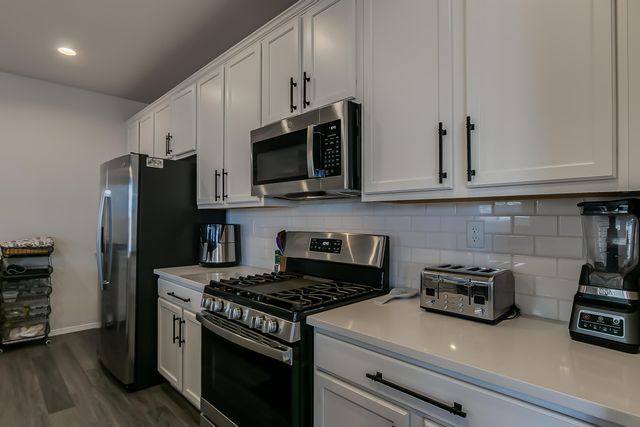 1050 Teena Road SE, Rio Rancho, NM 87124