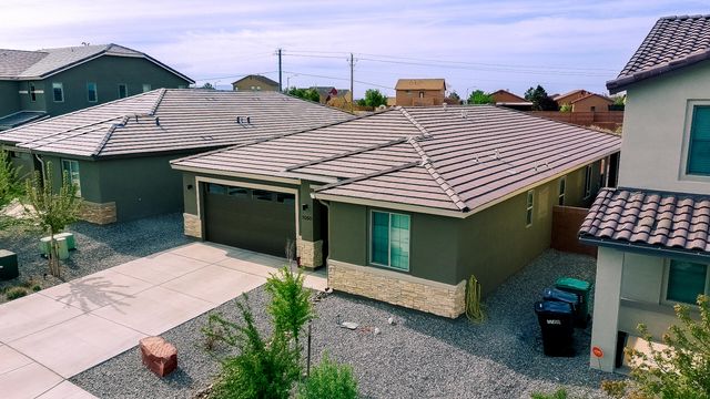 1050 Teena Road SE, Rio Rancho, NM 87124