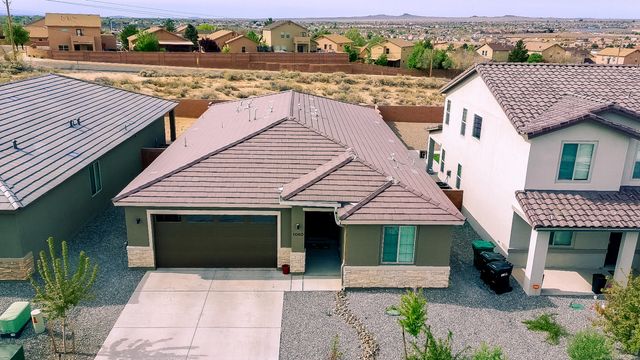 1050 Teena Road SE, Rio Rancho, NM 87124