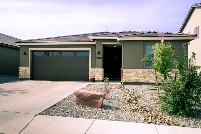 1050 Teena Road SE, Rio Rancho, NM 87124