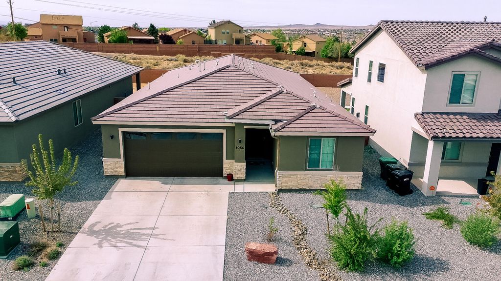 1050 Teena Road SE, Rio Rancho, NM 87124