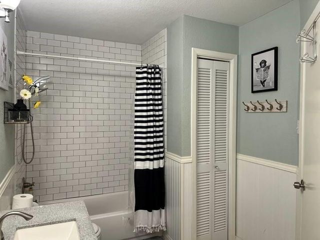 9520 Seawall Boulevard 119, Galveston, TX 77554