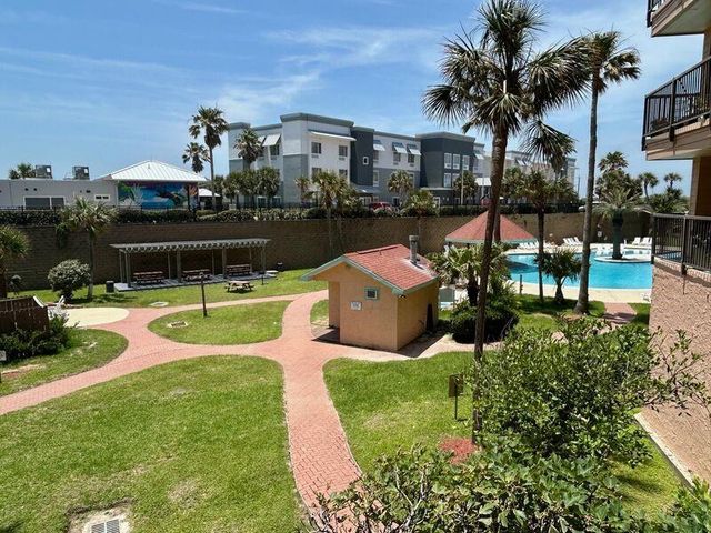 9520 Seawall Boulevard 119, Galveston, TX 77554