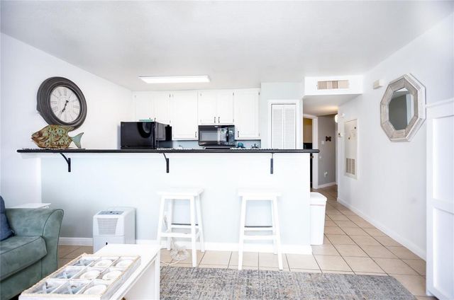 9520 Seawall Boulevard 119, Galveston, TX 77554