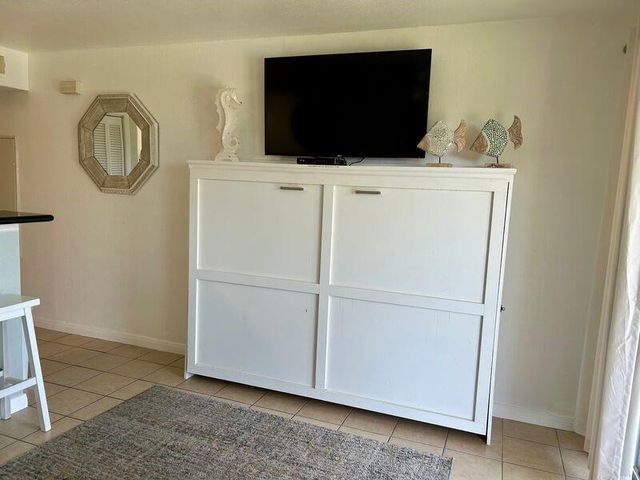 9520 Seawall Boulevard 119, Galveston, TX 77554