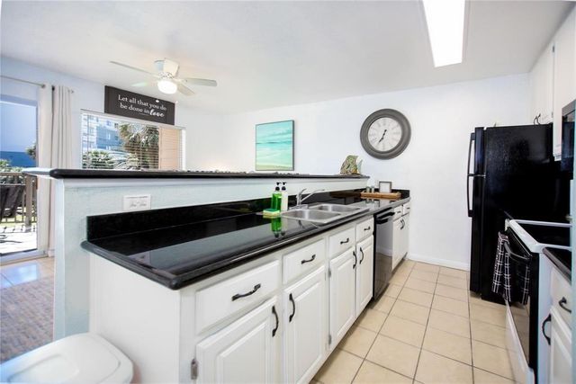 9520 Seawall Boulevard 119, Galveston, TX 77554