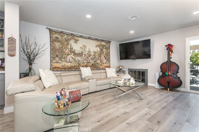 9721 Blandwood, Downey, CA 90240