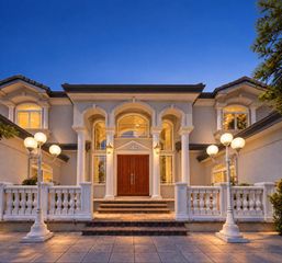 11583 Upland Way, Cupertino, CA 95014