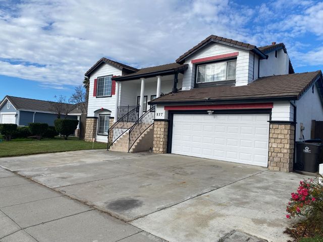 827 Saint Andrew St, Lathrop, CA 95330