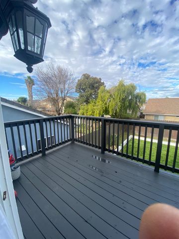 827 Saint Andrew St, Lathrop, CA 95330