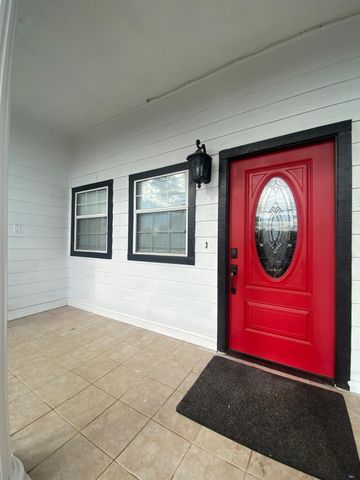 827 Saint Andrew St, Lathrop, CA 95330