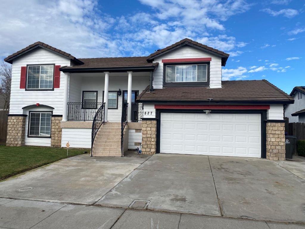 827 Saint Andrew St, Lathrop, CA 95330