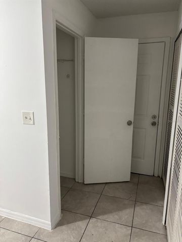 6028 WESTGATE DRIVE 102, Orlando, FL 32835